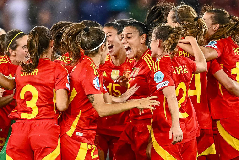 स्पेन महिला युरो कपको फाइनलमा