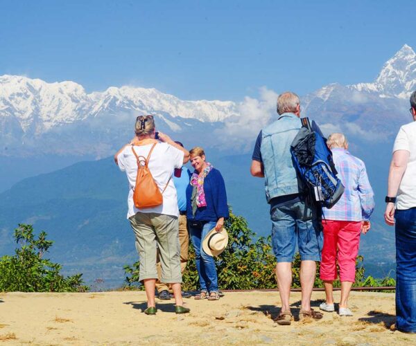 गएको छ महिनामा साँढे पाँच लाख पर्यटक आवागमन